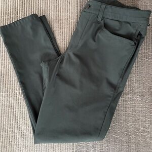 Men’s Lululemon pants